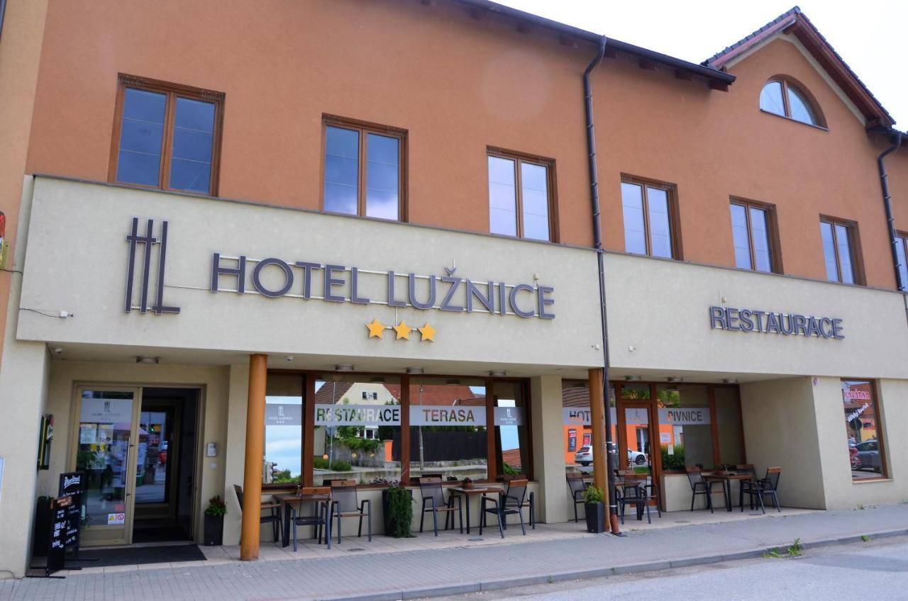 Hotel Luznice Plana nad Luznici Exterior photo